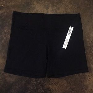 IAB athletic short
